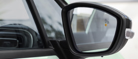747x322 SAM Citroen C3 blur.75.jpg.228856.9.75